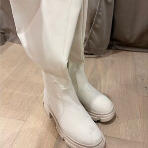 Elegant White Women's Boots
